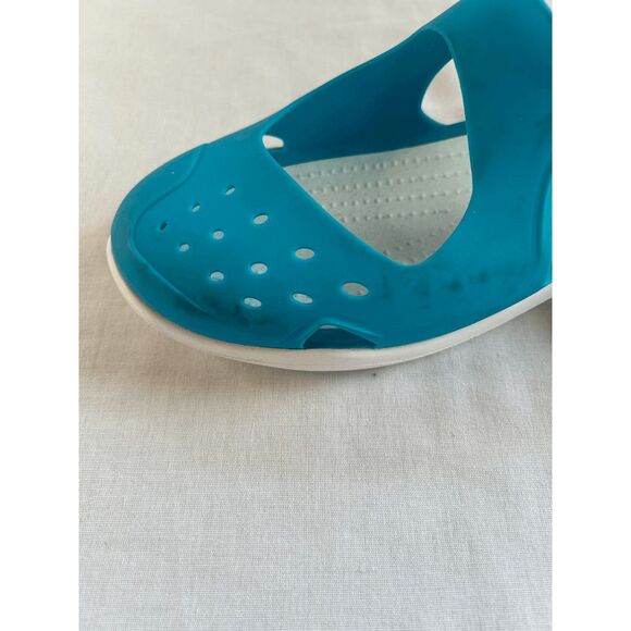 Women's Swiftwater Wave Crocs, Size 10, Electric Blue, NWT, Slip-ons, Sandals - Picture 5 of 7